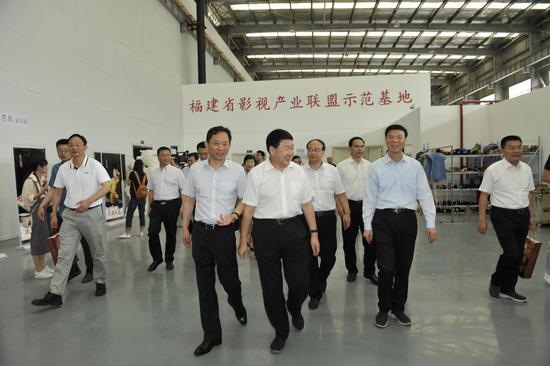 福建省委常委、宣传部长梁建勇,省人大常委会副主任张广敏出席推介会