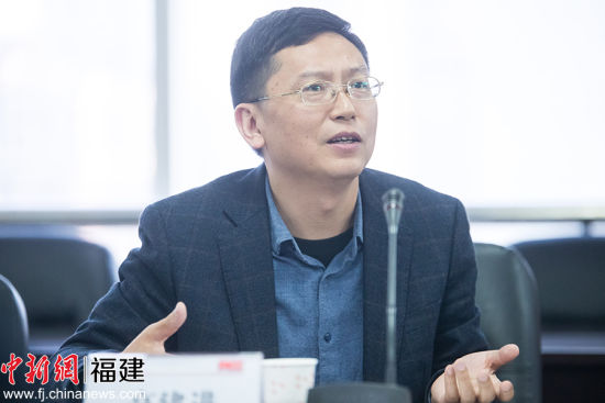高建进表示,福建人保可以将近年来的工作亮点整合后开展全方面、系统的新闻报道。李南轩 摄